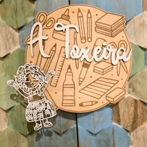 Cartel madera con figura