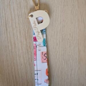 Llavero inicial madera