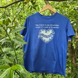 Camiseta "Hay música en sus movimientos"