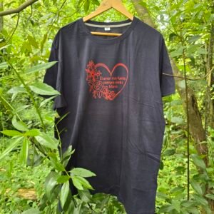 Camiseta "El amor más fuerte"